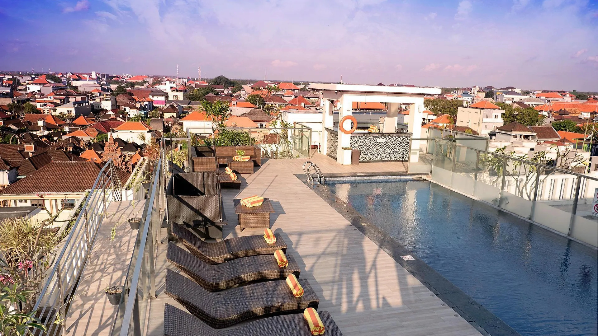 Zia Hotel Kuta Kuta  3*, Kuta (Bali)